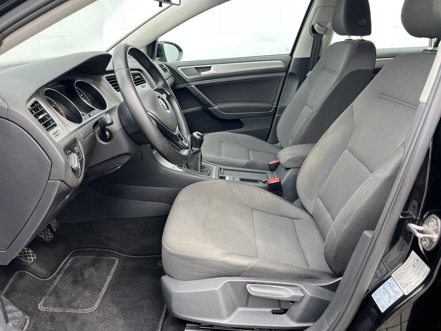 O119V07185_22.webp_GOLF trendline 1.2 TSI 77 kW manuál