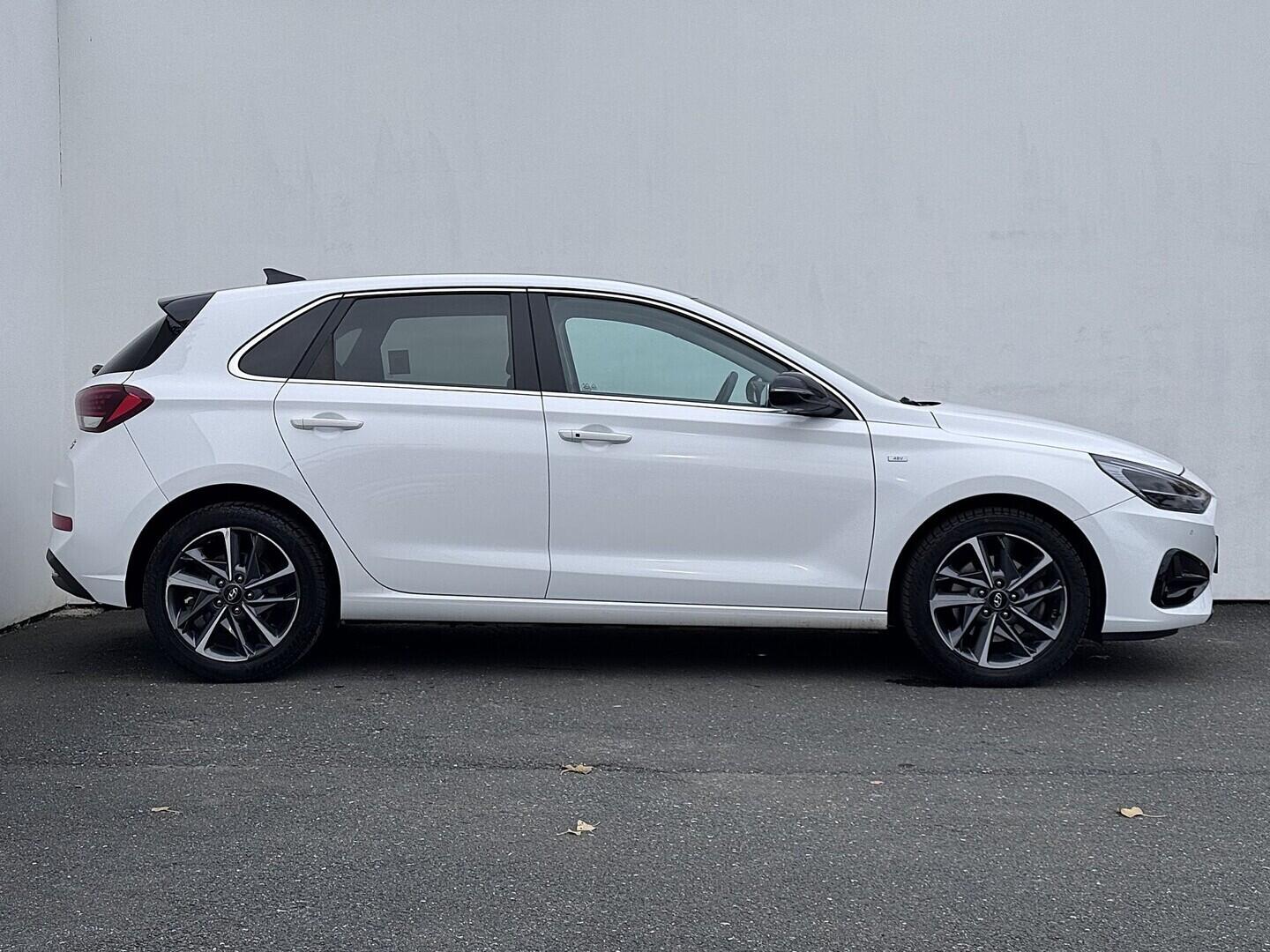 O119V07191_16.webp_I30 Style 1.5 TCI/GDI 117 kW manuál