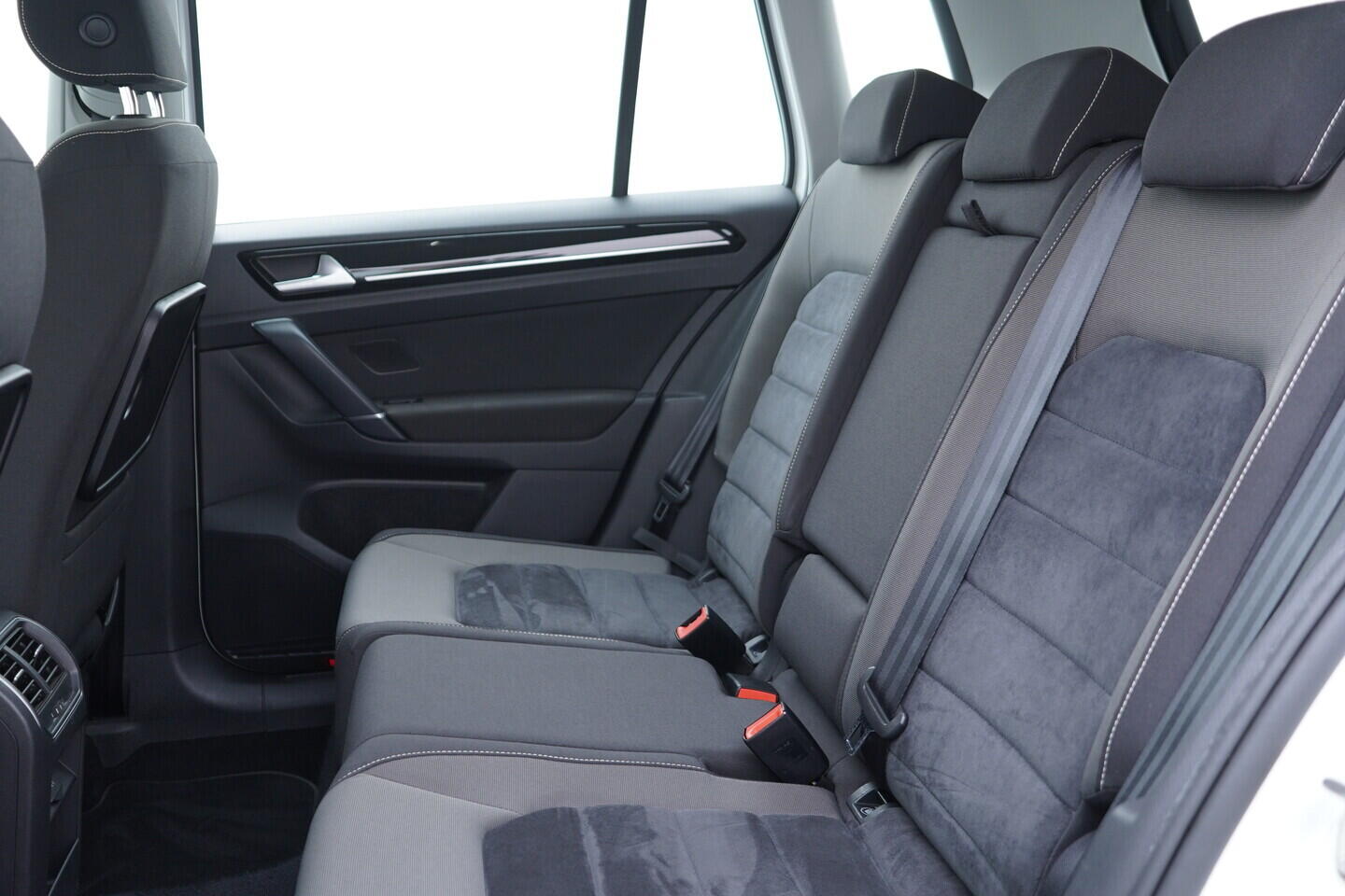 O119V07192_35.webp_GOLF SPORTSVAN Highline 1.4 TSI 92 kW manuál