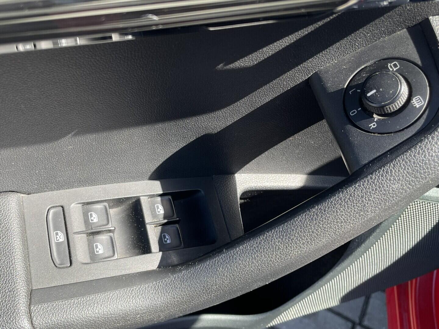 O119V07198_21.webp_OCTAVIA Style 2.0 TSI 140 kW automat, DPH