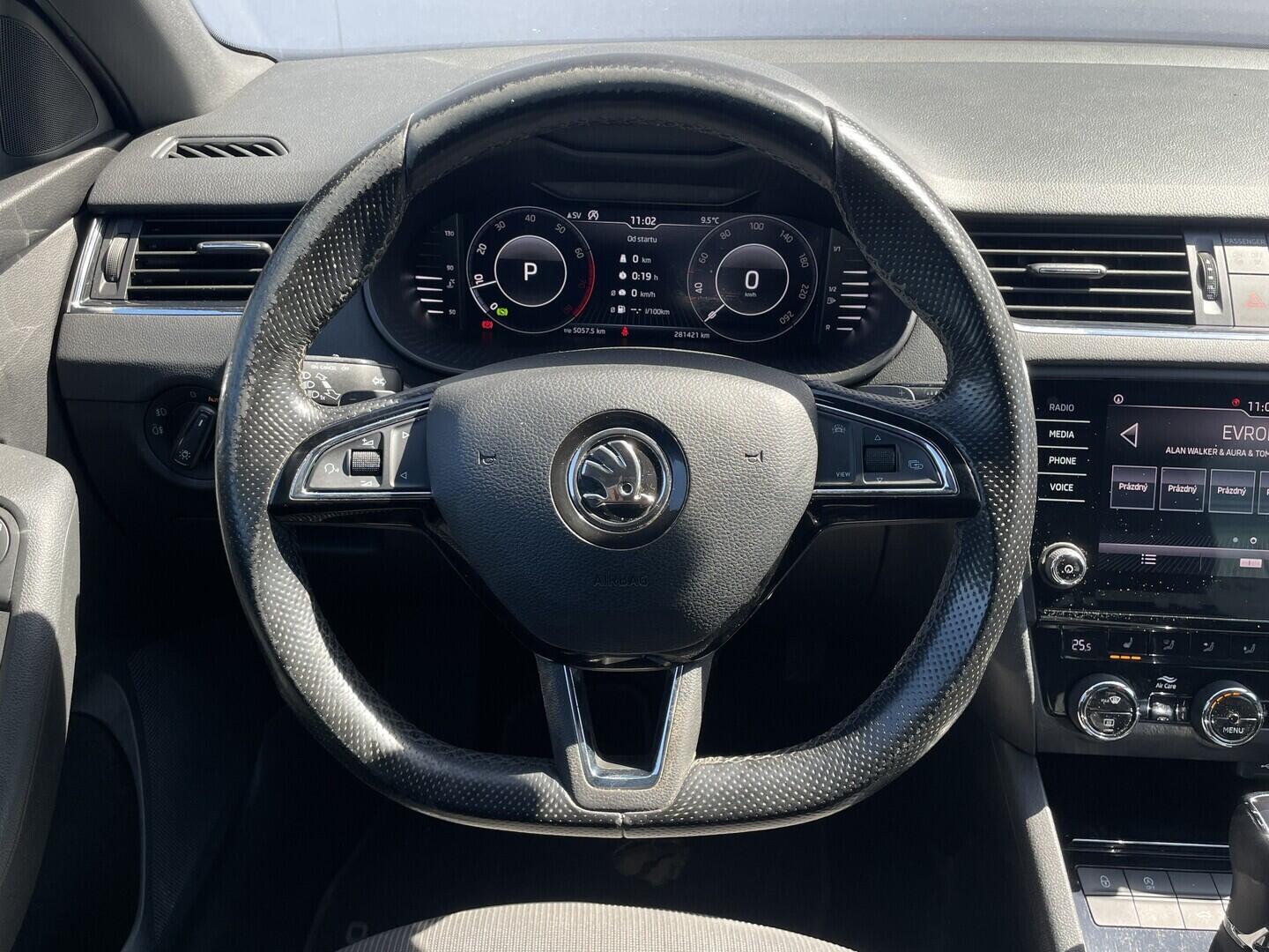 O119V07198_25.webp_OCTAVIA Style 2.0 TSI 140 kW automat, DPH
