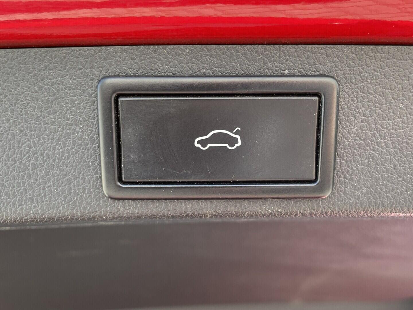 O119V07198_36.webp_OCTAVIA Style 2.0 TSI 140 kW automat, DPH