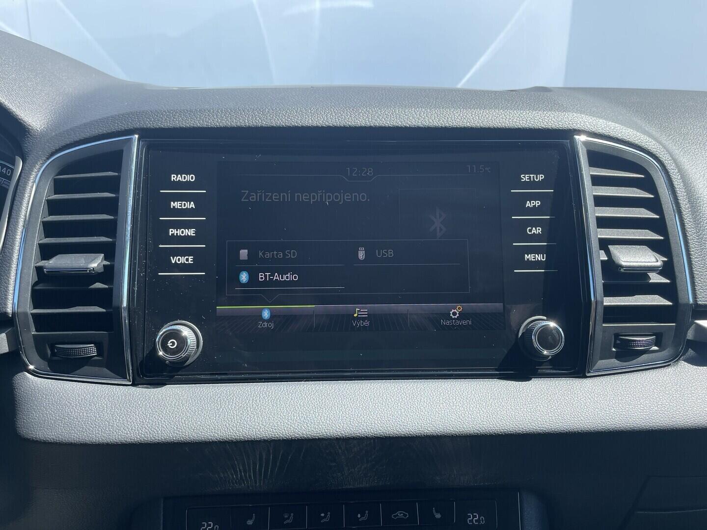 O119V07204_26.webp_KAROQ Ambition 1.5 TSI 110 kW manuál