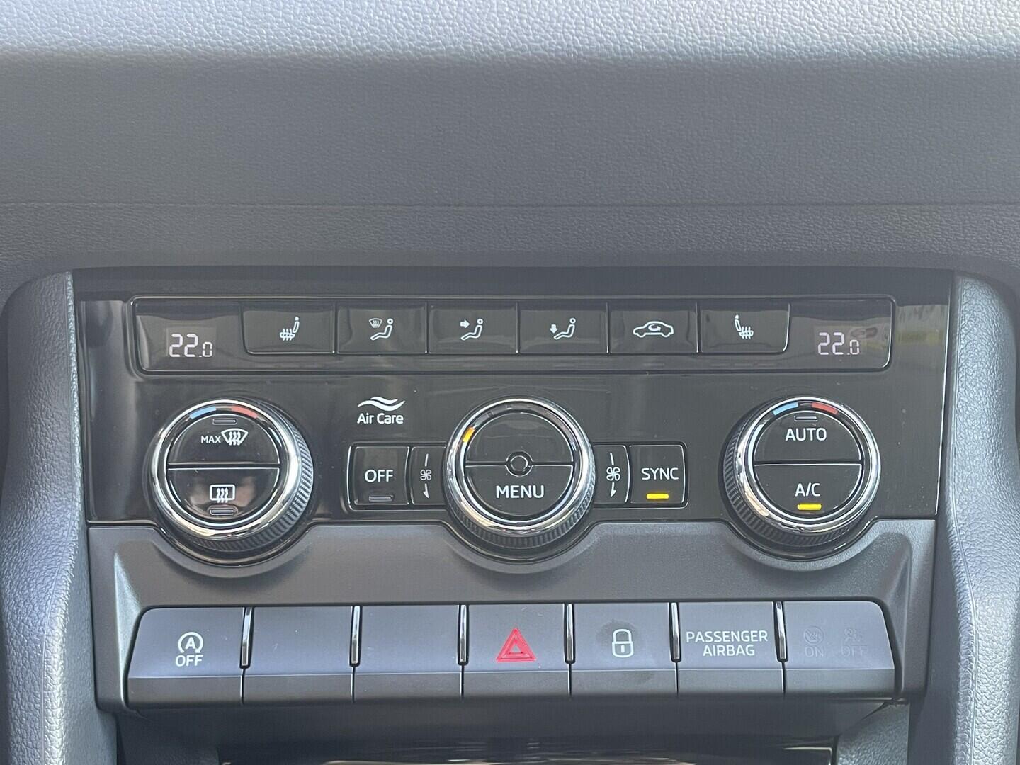 O119V07204_29.webp_KAROQ Ambition 1.5 TSI 110 kW manuál