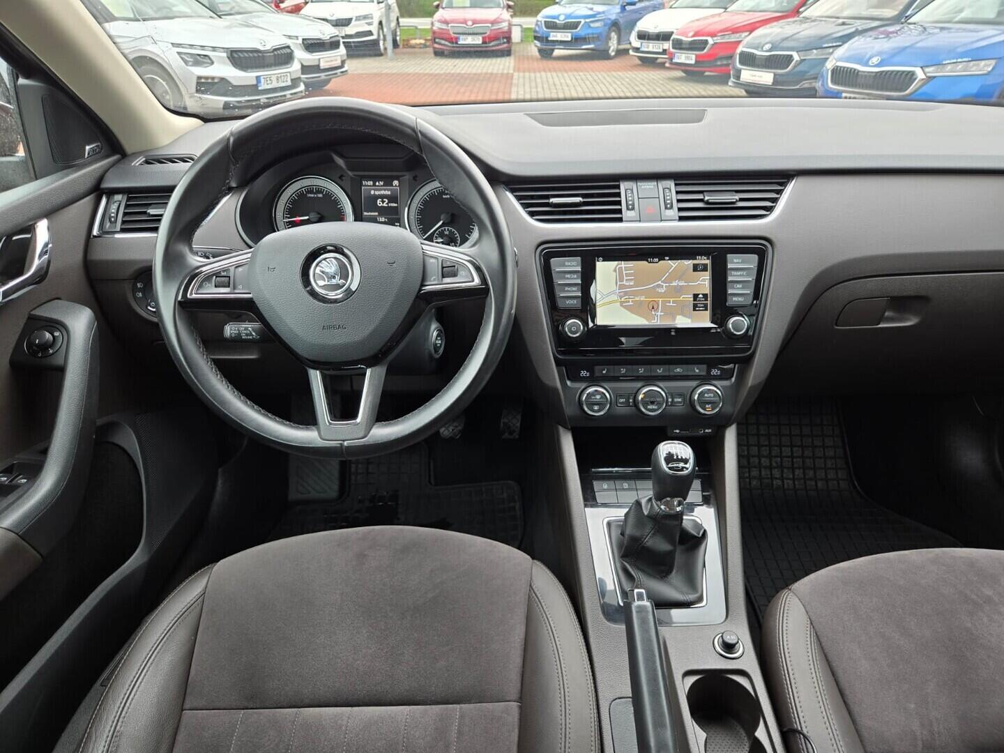 O119V07207_13.webp_OCTAVIA L&K 2.0 TDI 110 kW manuál