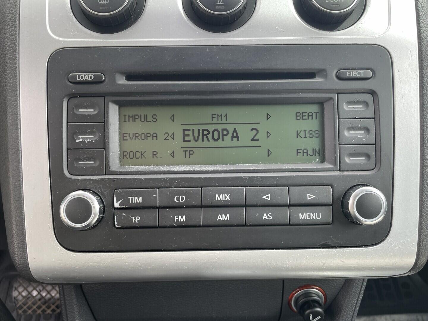 O119V07208_25.webp_TOURAN  2.0 TDI 103 kW automat