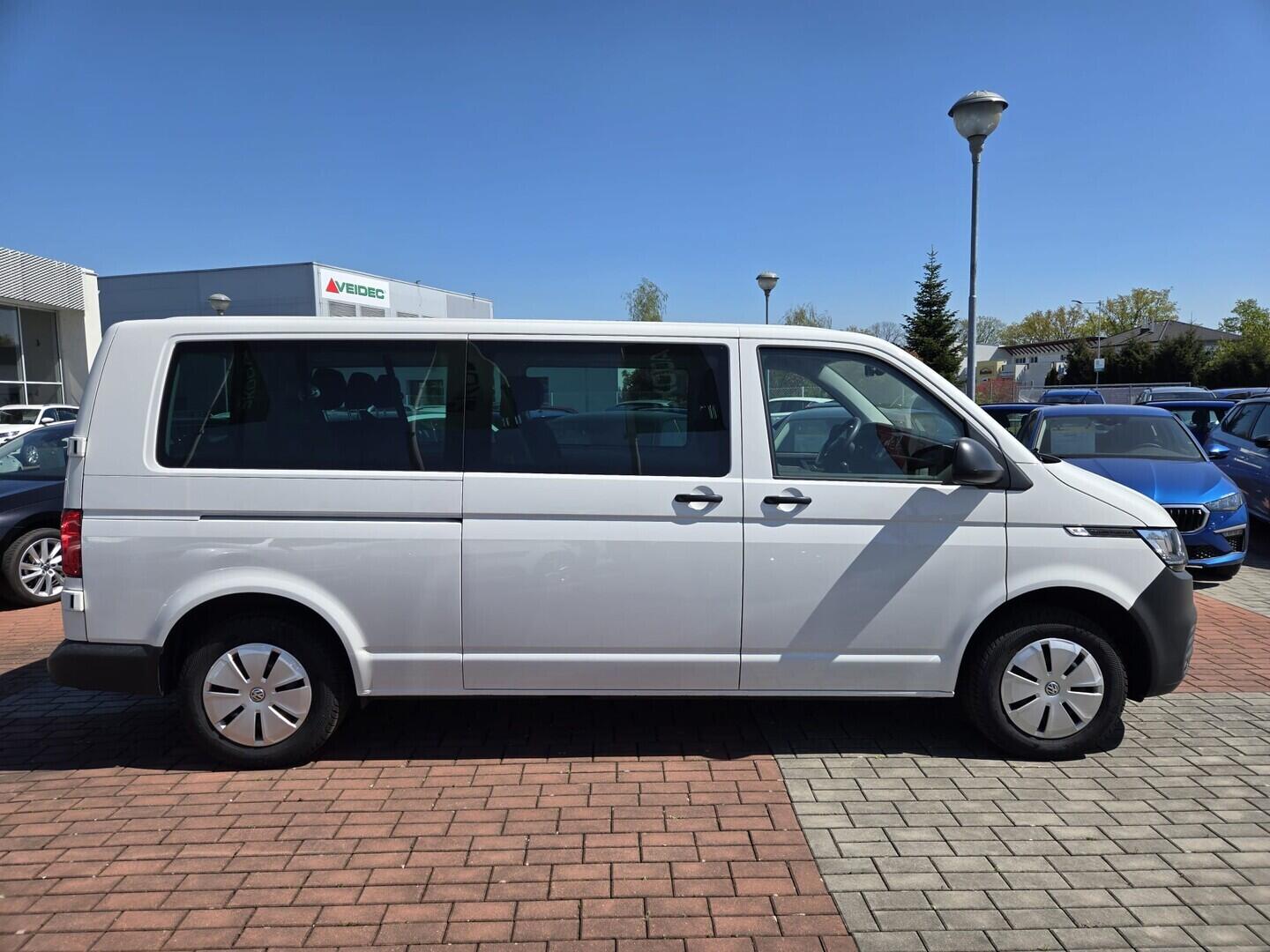 O119V07215_12.webp_TRANSPORTER KOMBI  2.0 TDI 110 kW manuál, DPH