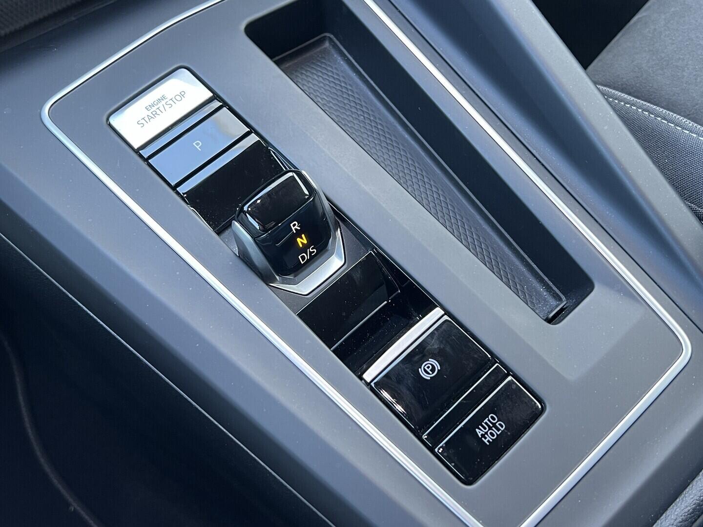 O119V07216_31.webp_GOLF Style 1.5 TSI 96 kW automat