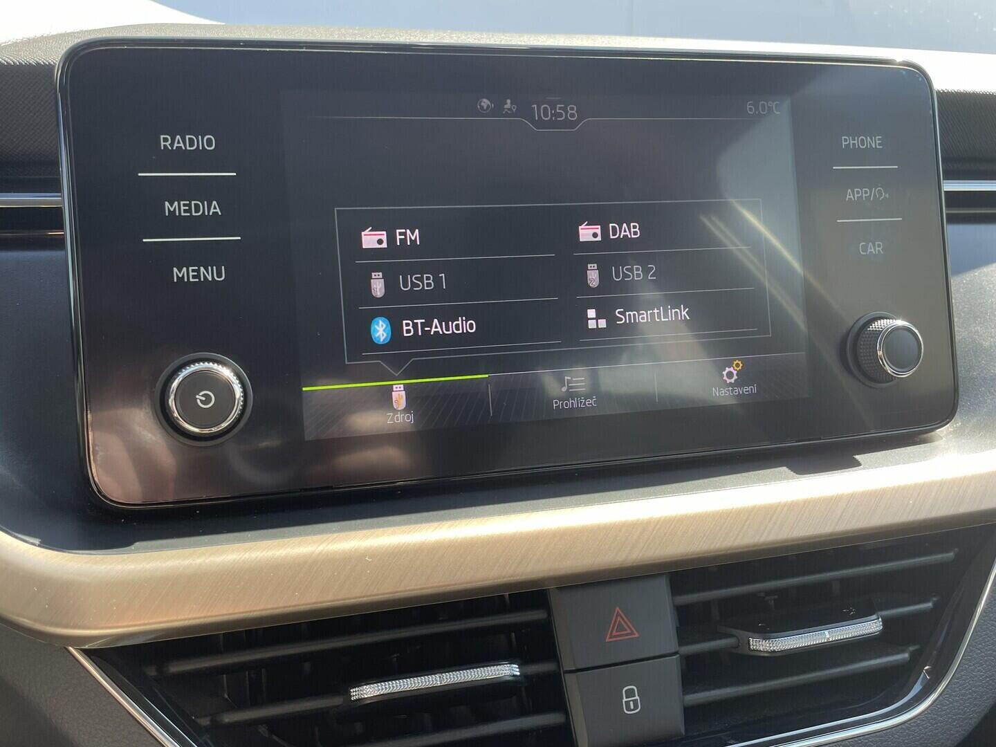 O119V07221_25.webp_KAMIQ Style 1.0 TSI 81 kW manuál