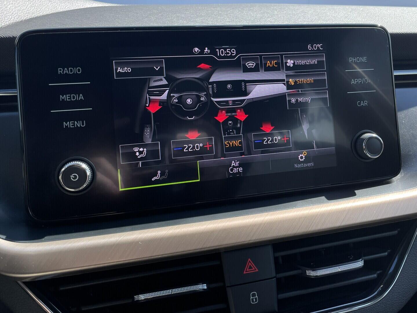 O119V07221_27.webp_KAMIQ Style 1.0 TSI 81 kW manuál