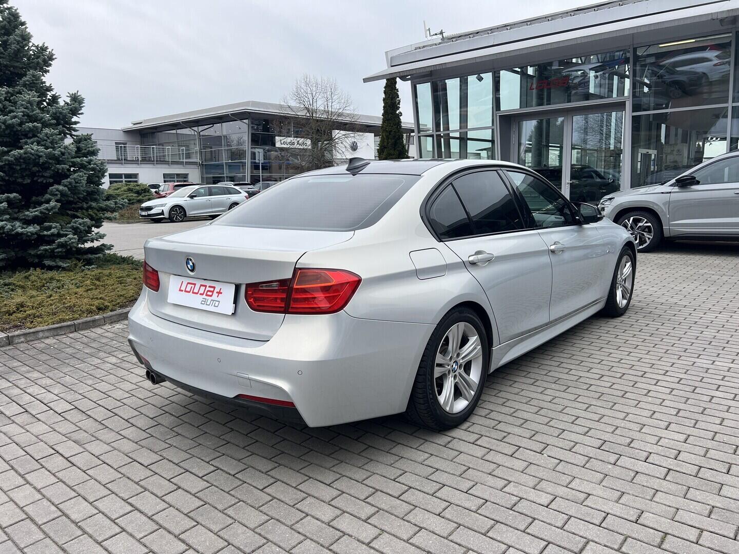 O119V07225_11.webp_325 Mpaket 2.0 325d 160 kW automat