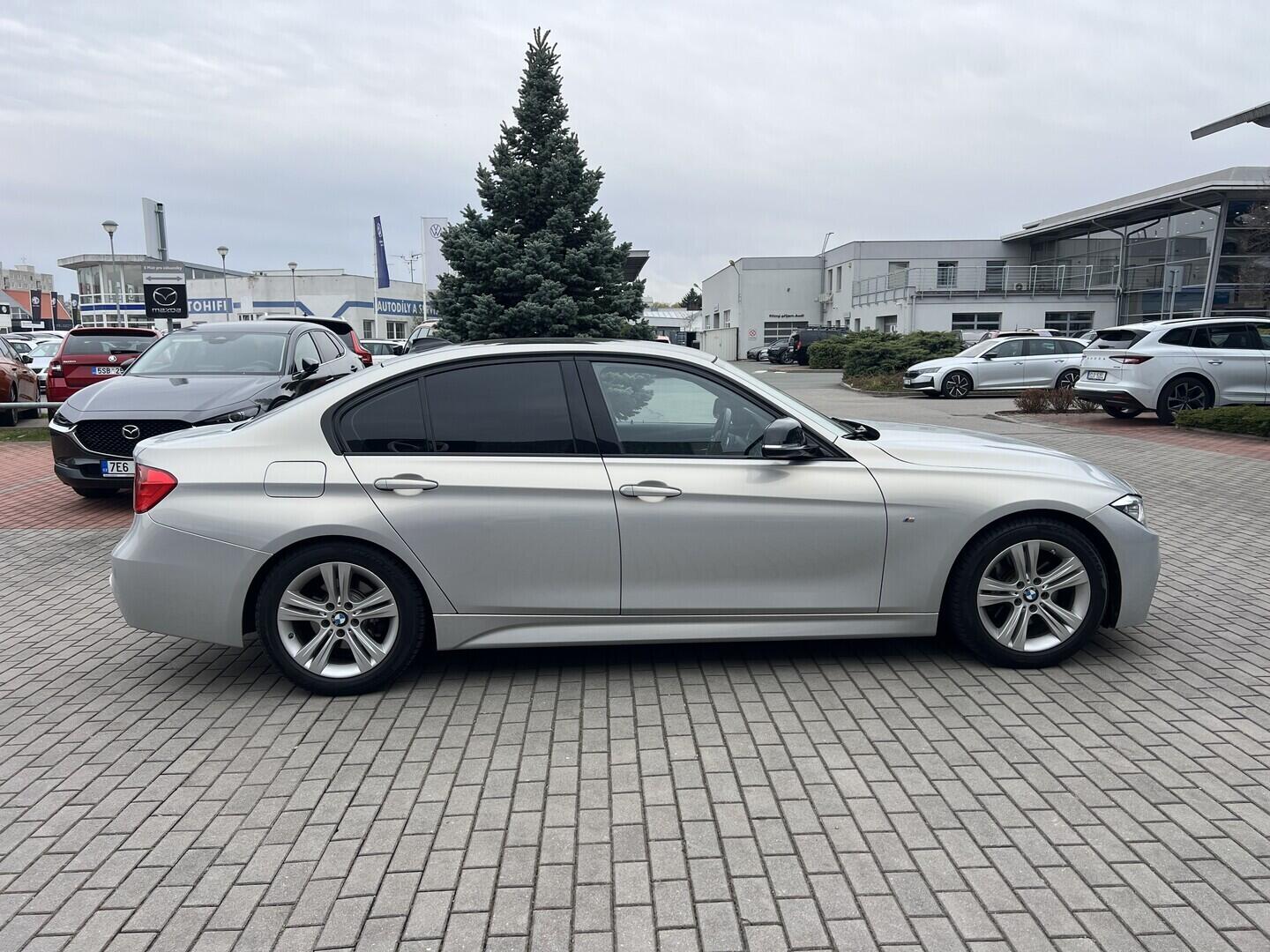 O119V07225_12.webp_325 Mpaket 2.0 325d 160 kW automat