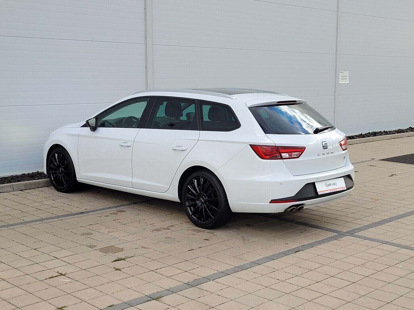 O119V07228_14.webp_LEON ST FR 2.0 TDI 110 kW manuál