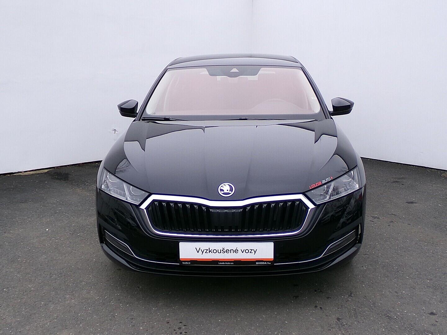 O119V07247_12.webp_OCTAVIA Style 2.0 TDI 110 kW automat, DPH