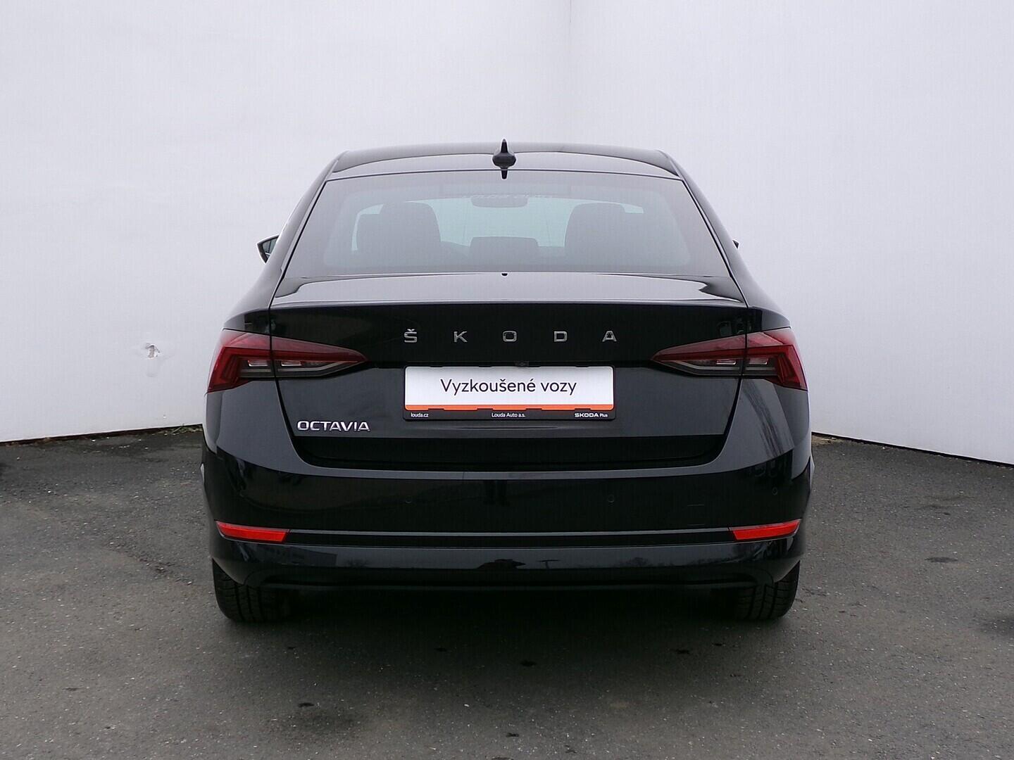 O119V07247_13.webp_OCTAVIA Style 2.0 TDI 110 kW automat, DPH
