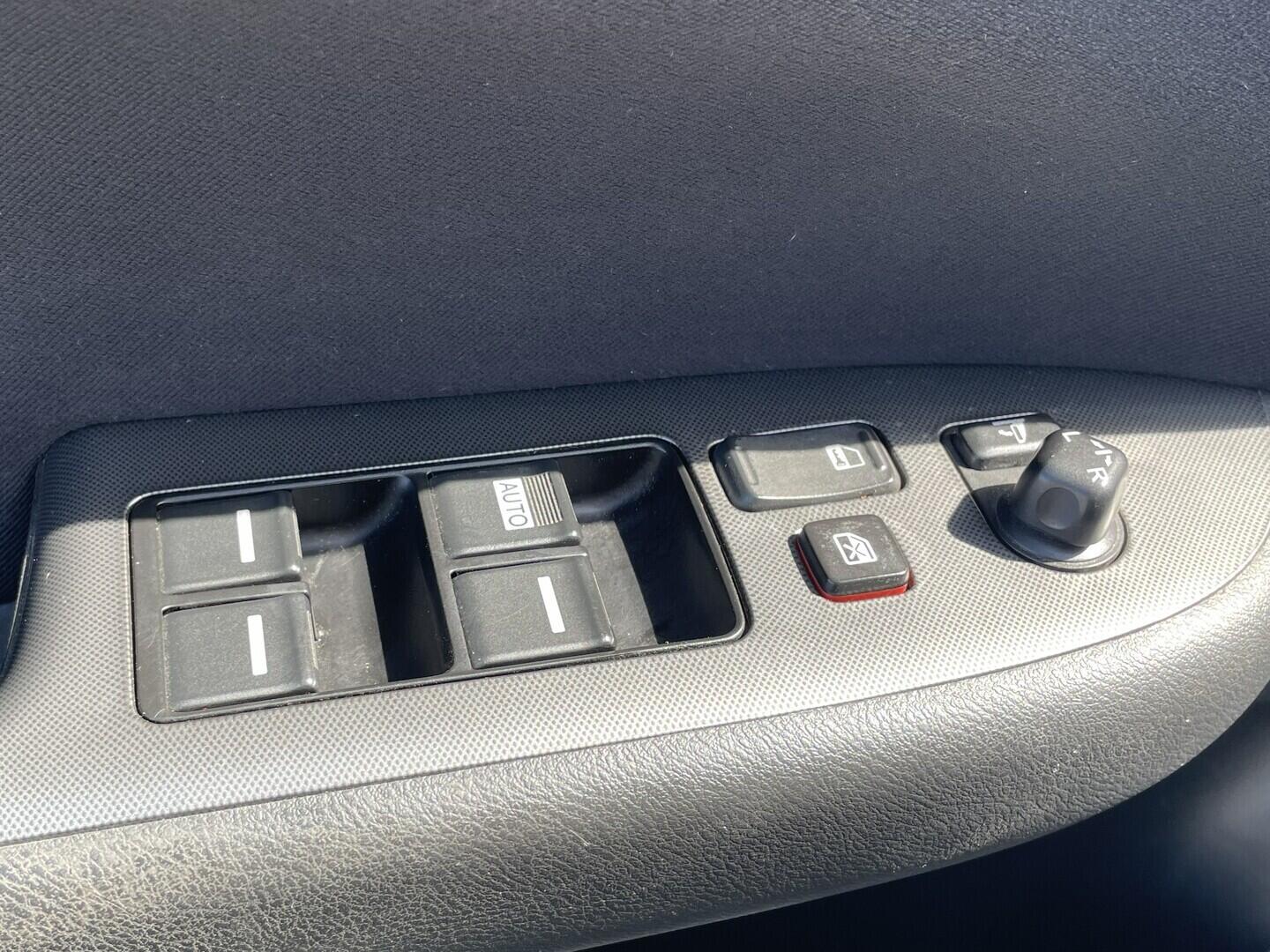 O119V07251_20.webp_ACCORD  2.4 CR 140 kW automat