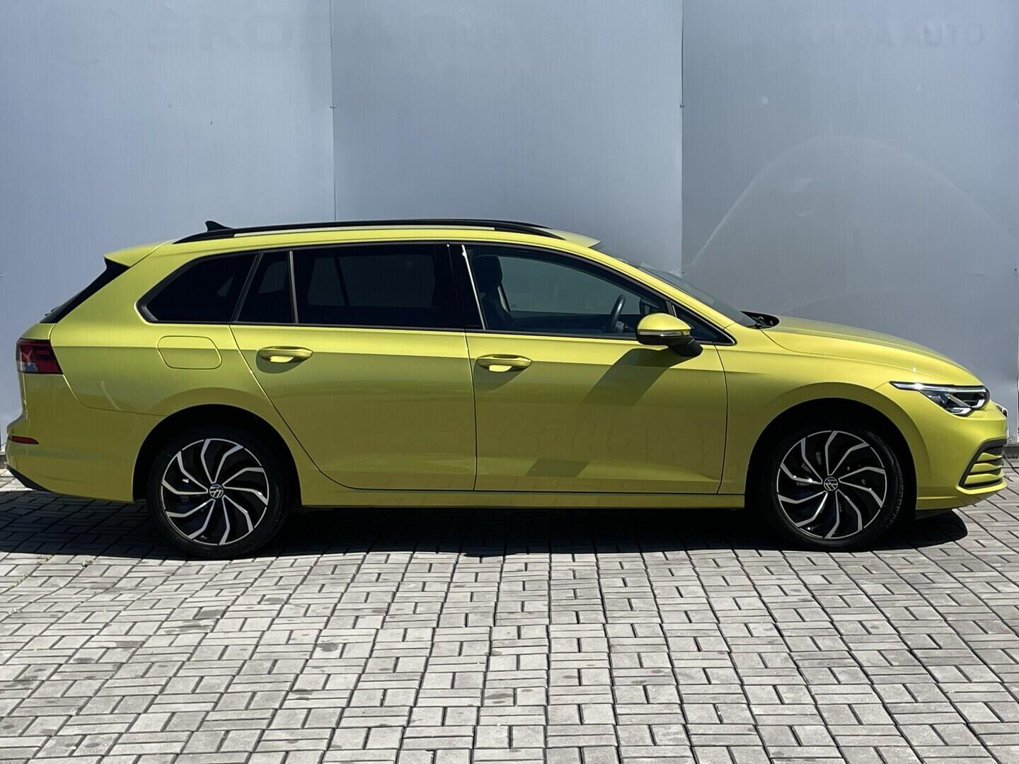 O119V07255_16.webp_GOLF VARIANT Life 1.5 TSI 96 kW manuál, DPH