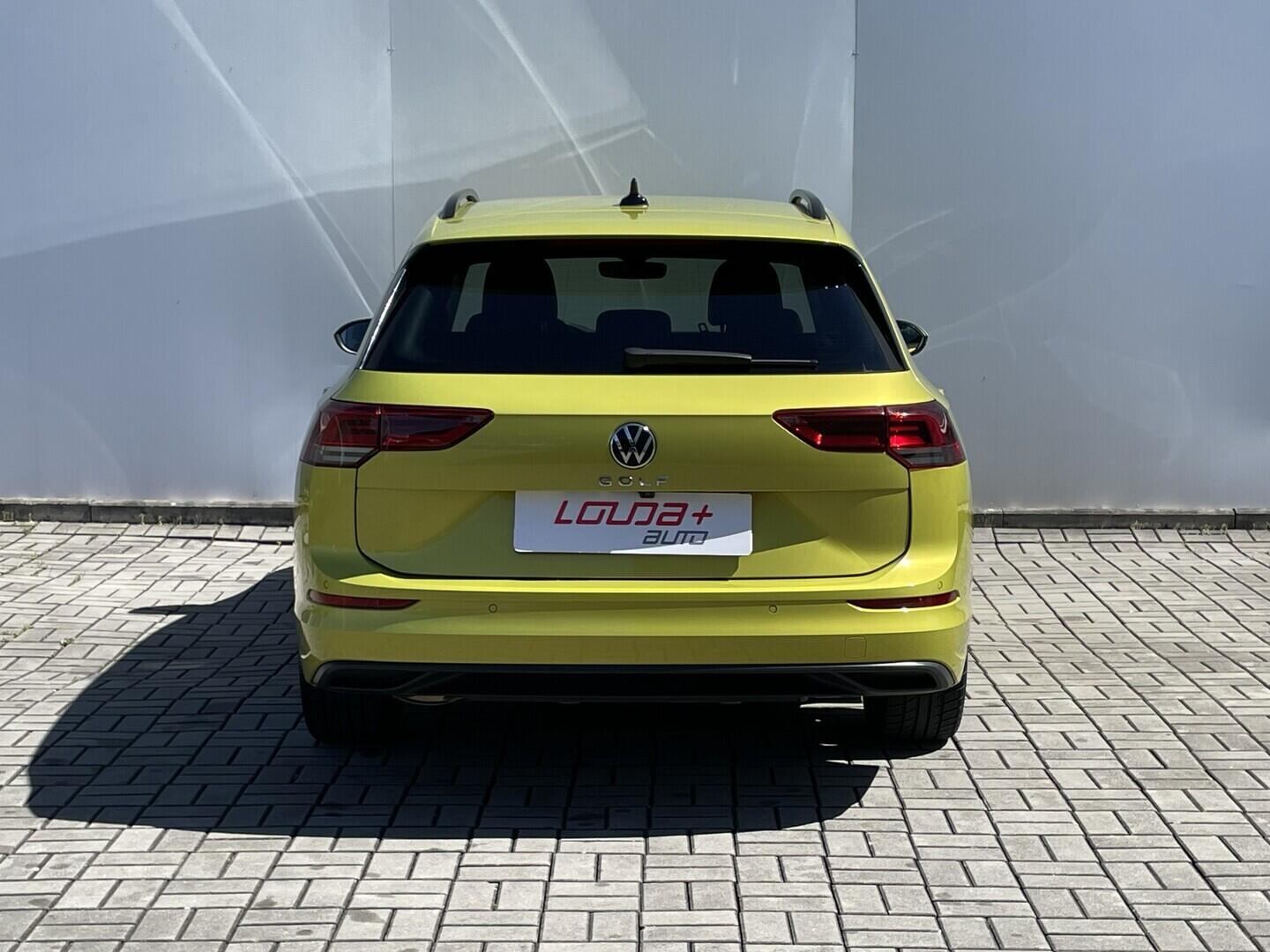 O119V07255_17.webp_GOLF VARIANT Life 1.5 TSI 96 kW manuál, DPH