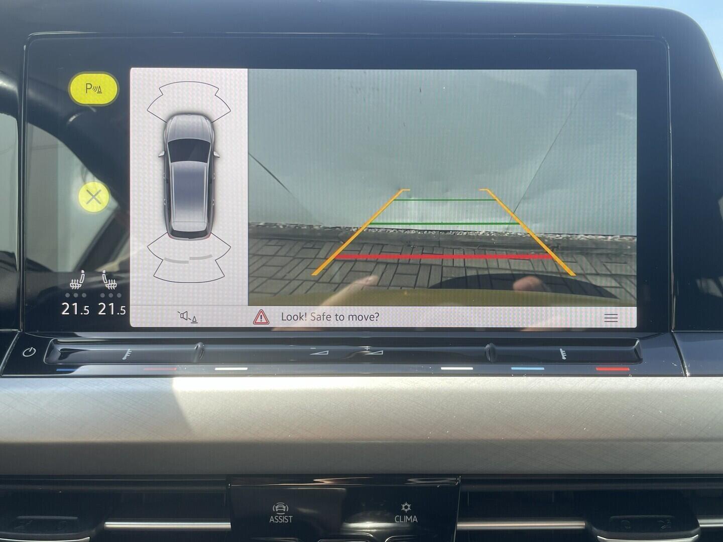 O119V07255_29.webp_GOLF VARIANT Life 1.5 TSI 96 kW manuál, DPH