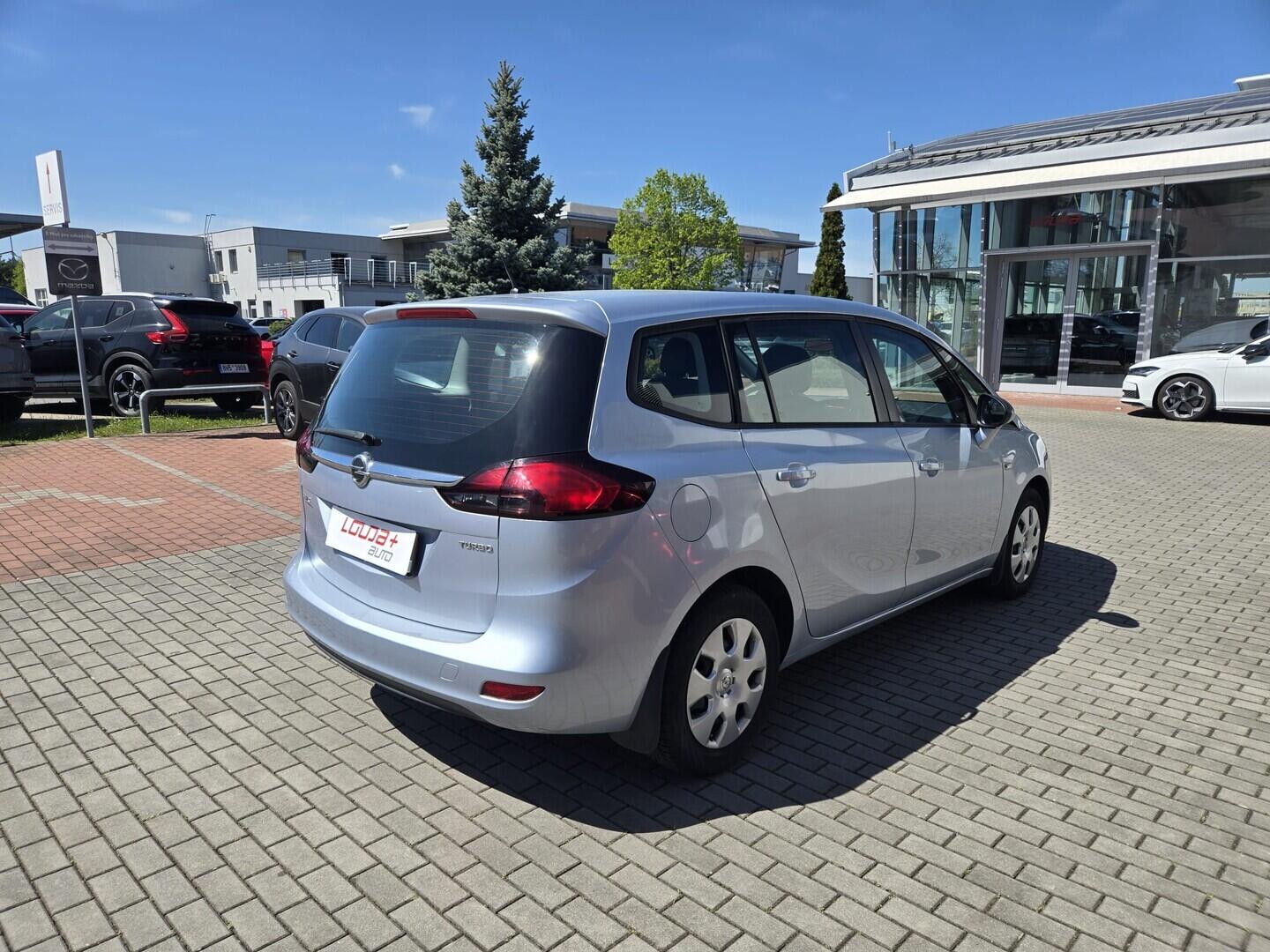 O119V07259_11.webp_ZAFIRA  1.4  103 kW manuál