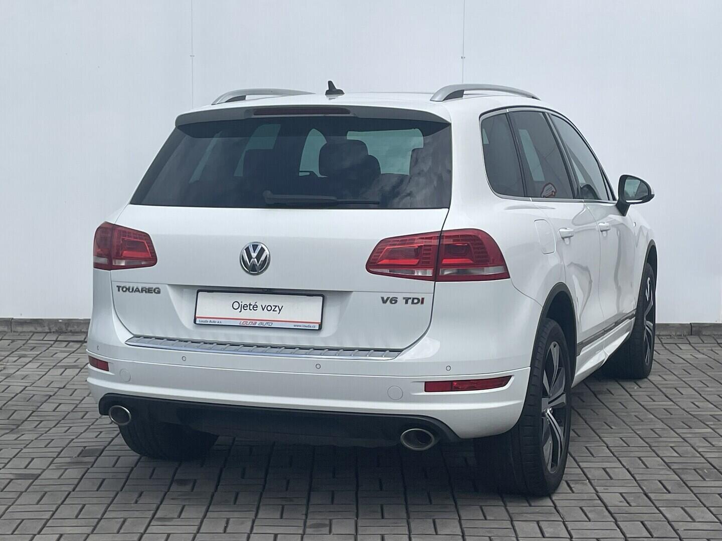 O119V07261_11.webp_TOUAREG R-Line 3.0 TDI 180 kW automat, DPH