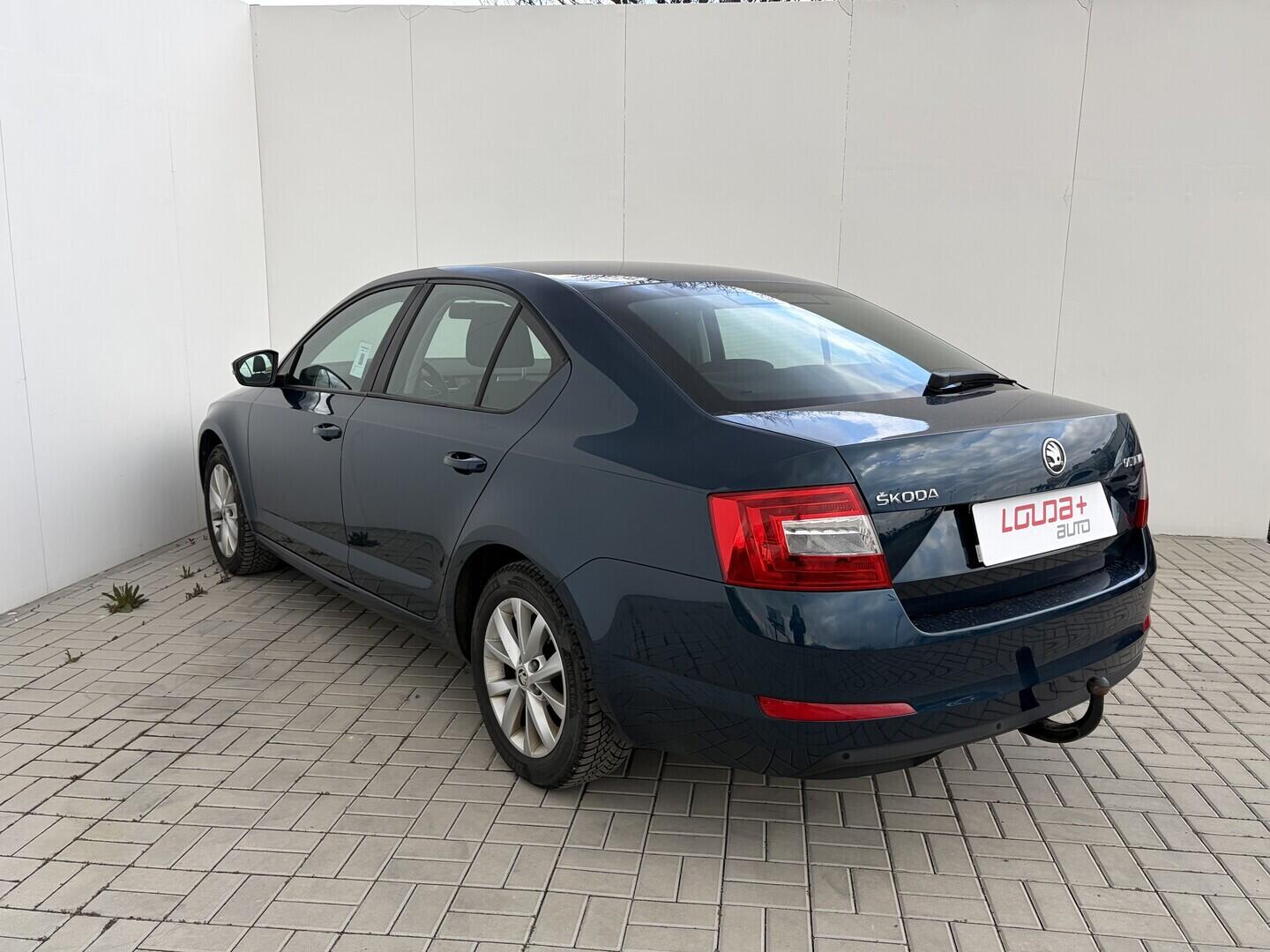 O119V07262_16.webp_OCTAVIA Active 1.2 TSI 77 kW manuál