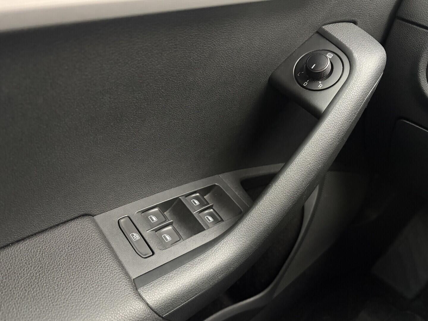O119V07262_20.webp_OCTAVIA Active 1.2 TSI 77 kW manuál
