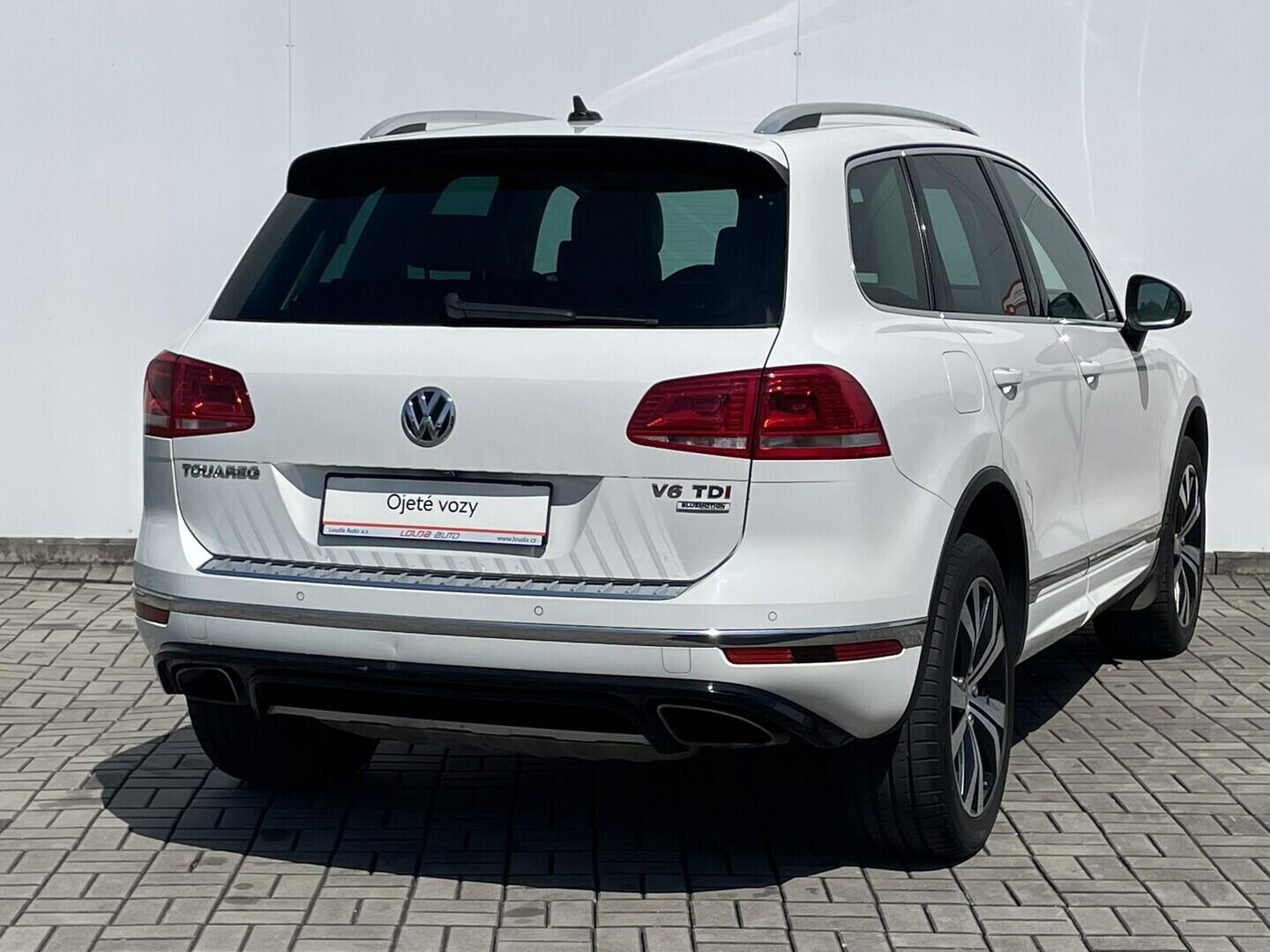 O119V07266_11.webp_TOUAREG R-Line 3.0 TDI 193 kW automat
