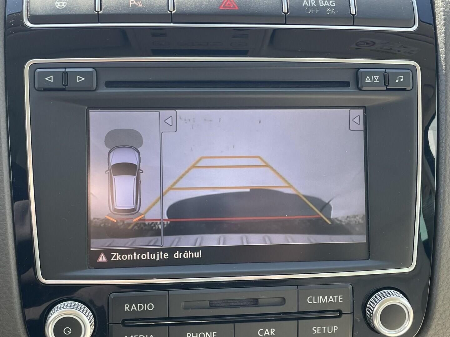O119V07266_28.webp_TOUAREG R-Line 3.0 TDI 193 kW automat