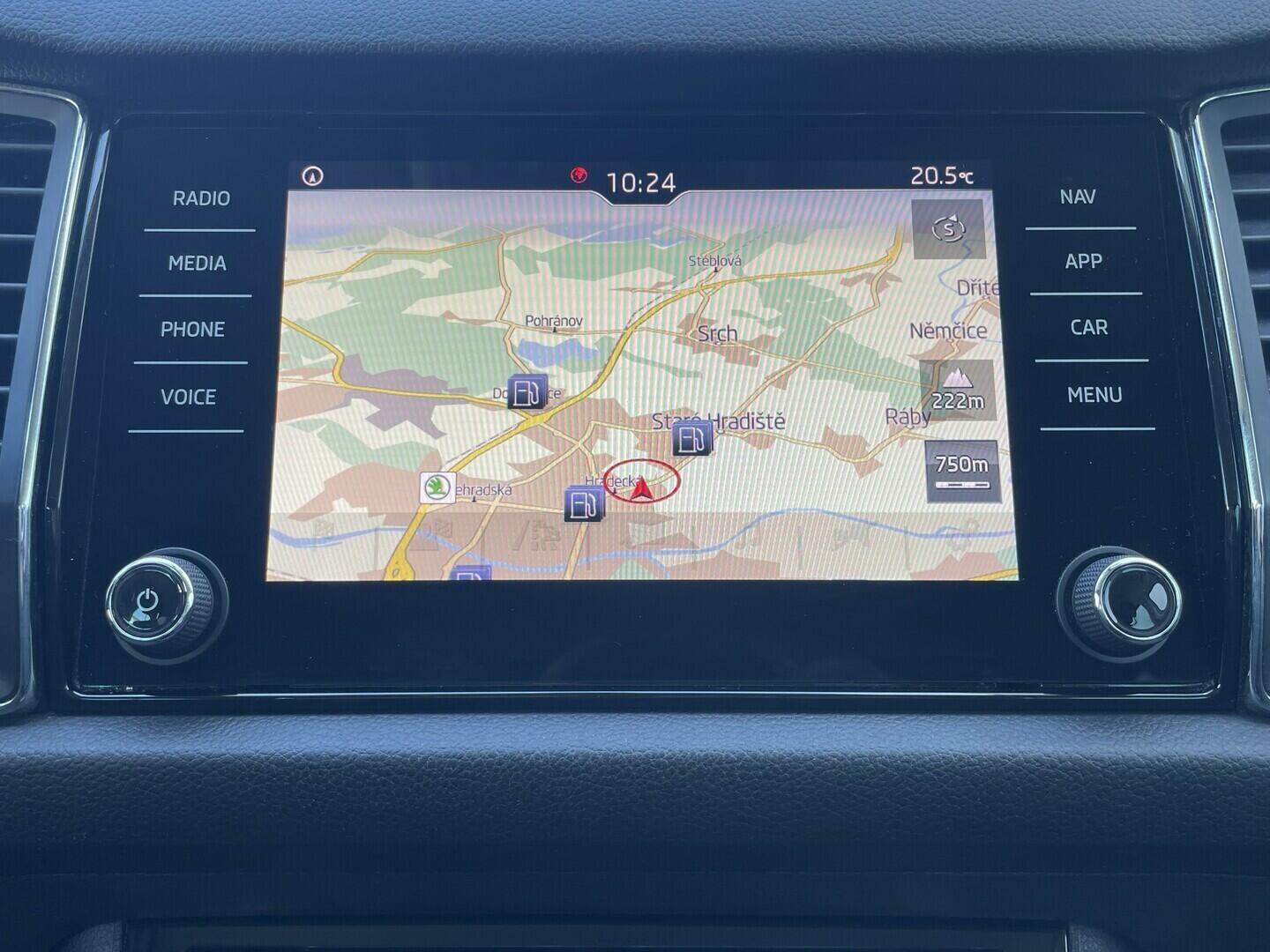O119V07273_29.webp_KODIAQ Ambition 1.4 TSI 110 kW automat