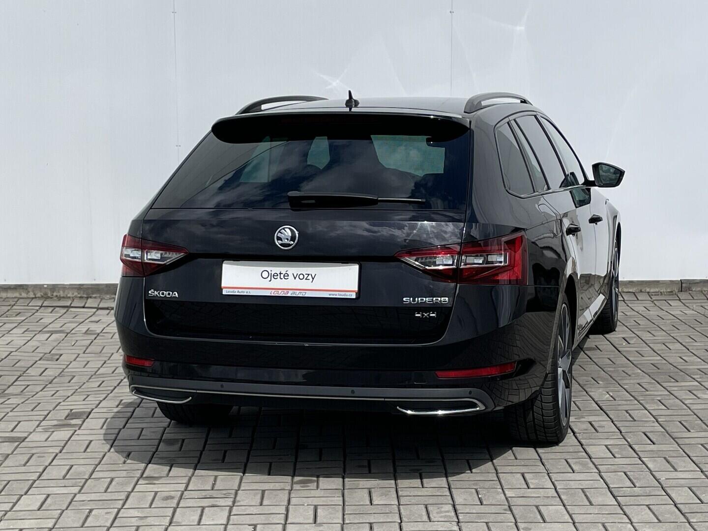 O119V07274_11.webp_SUPERB SportLine 2.0 TDI 140 kW automat
