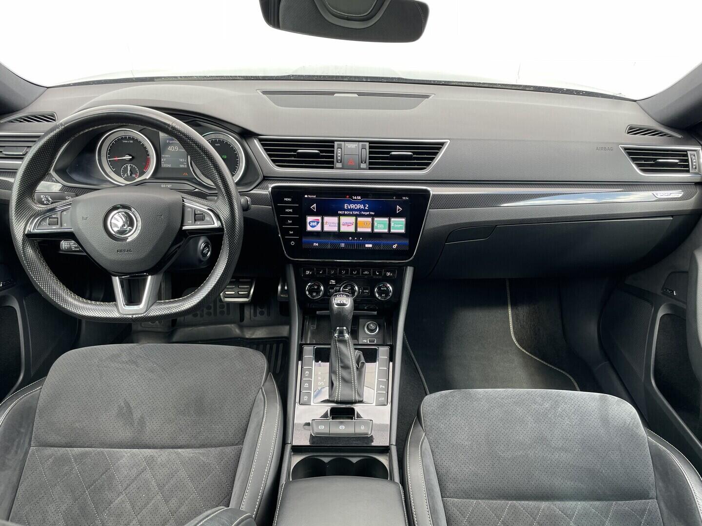 O119V07274_18.webp_SUPERB SportLine 2.0 TDI 140 kW automat