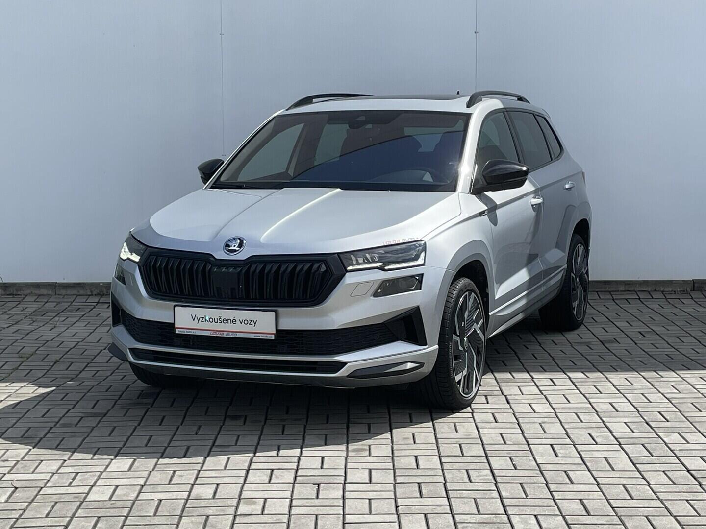 O119V07279_10.webp_KAROQ SportLine 1.5 TSI 110 kW automat
