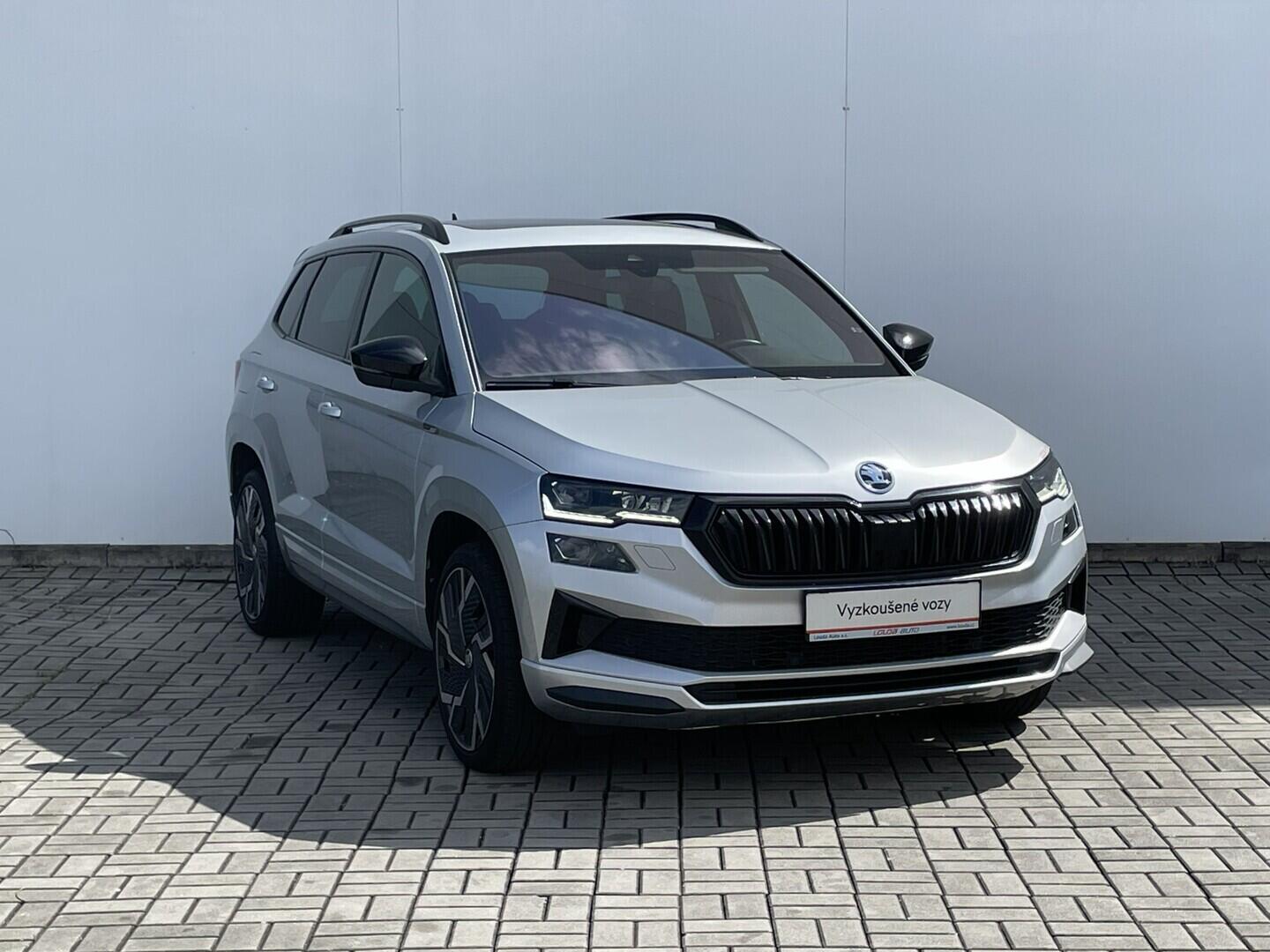 O119V07279_14.webp_KAROQ SportLine 1.5 TSI 110 kW automat