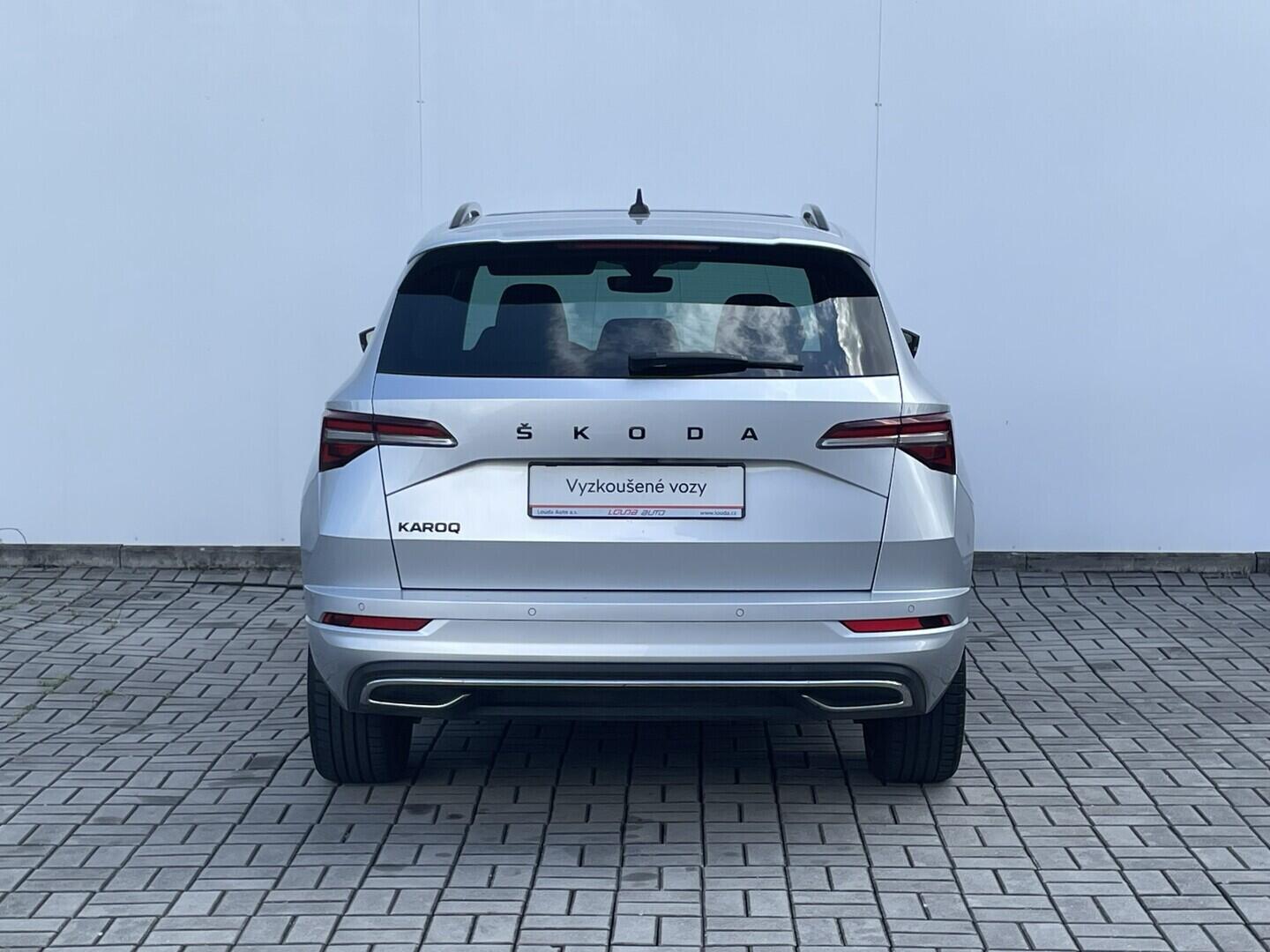 O119V07279_17.webp_KAROQ SportLine 1.5 TSI 110 kW automat
