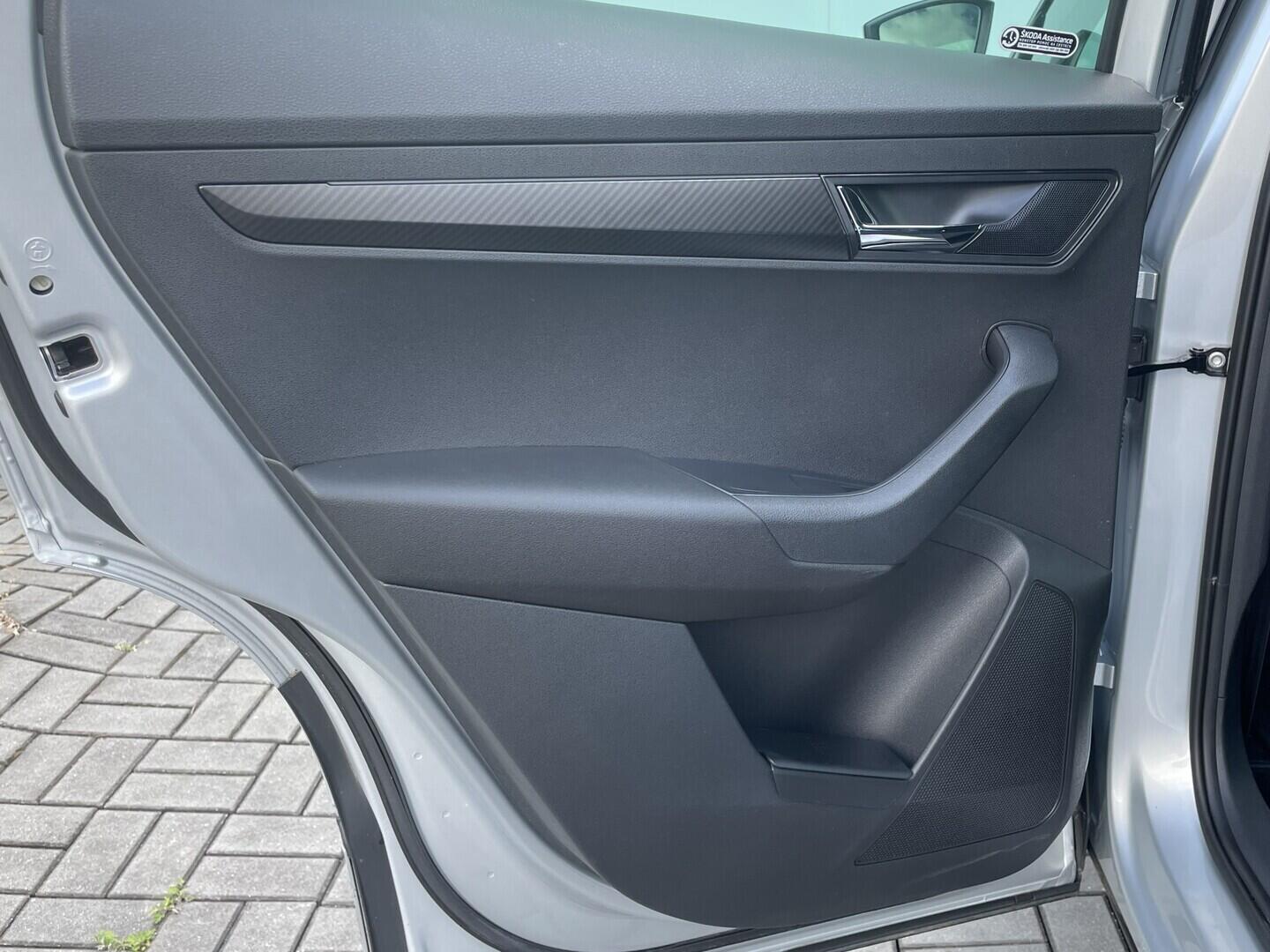 O119V07279_31.webp_KAROQ SportLine 1.5 TSI 110 kW automat