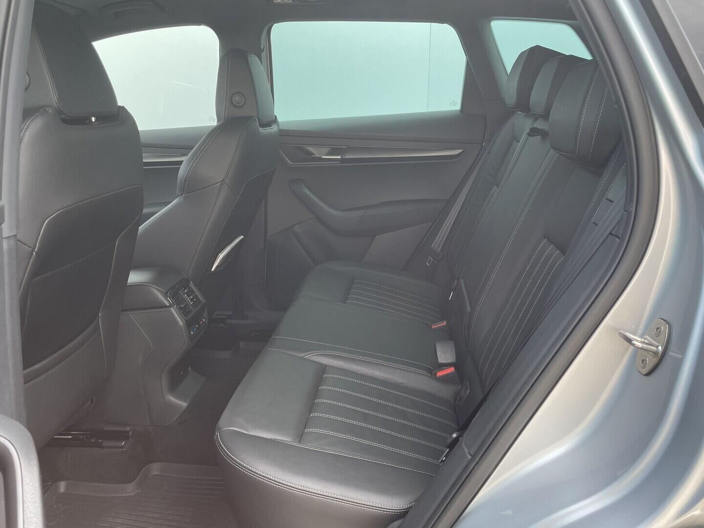 O119V07279_32.webp_KAROQ SportLine 1.5 TSI 110 kW automat