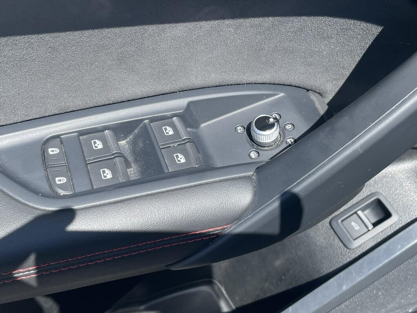 O119V07281_20.webp_Q5 S-Line 2.0 TDI 150 kW automat, DPH