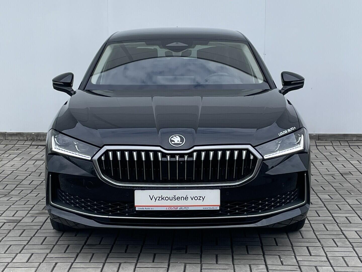 O119V07296_13.webp_SUPERB L&K 2.0 TDI 142 kW automat, DPH
