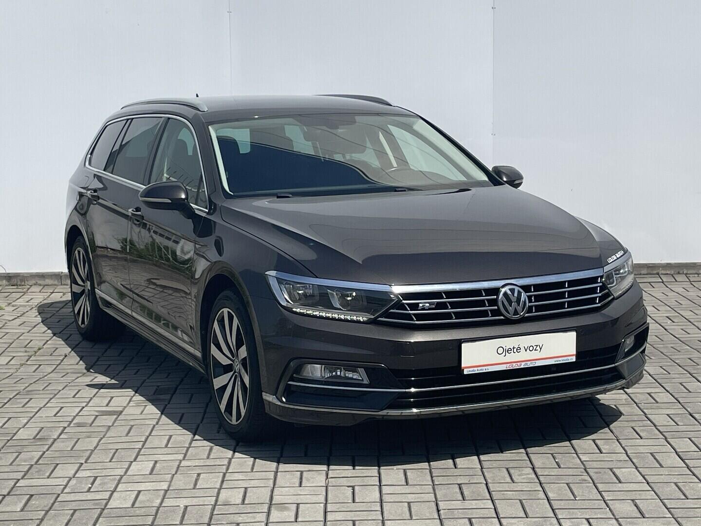 O119V07309_14.webp_PASSAT  2.0 TDI 110 kW automat