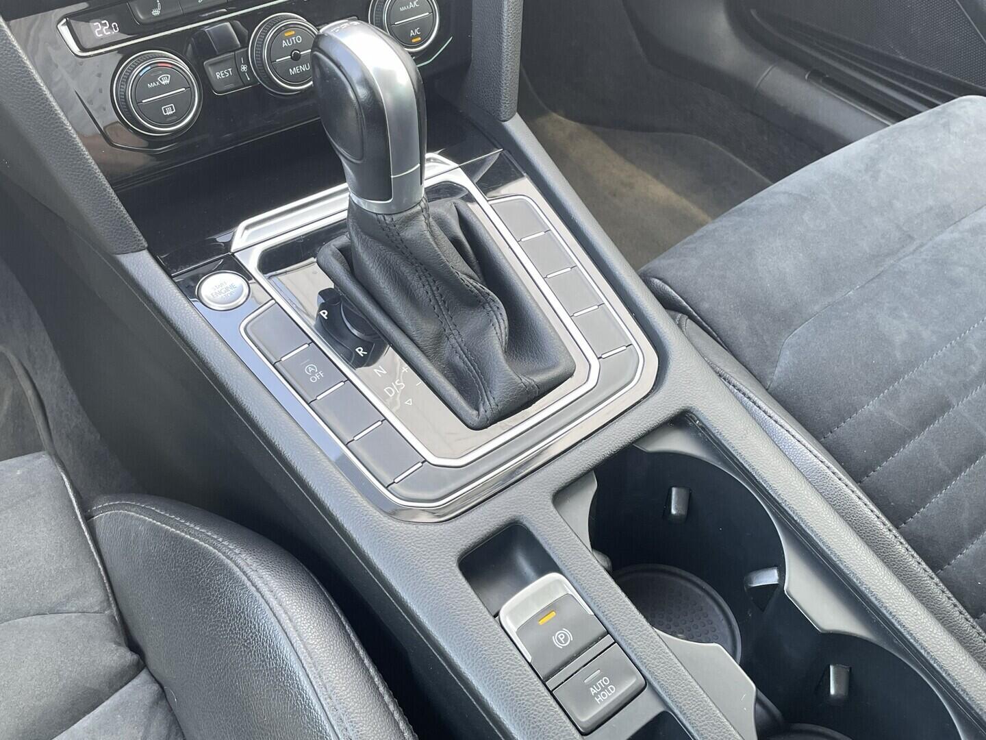 O119V07309_29.webp_PASSAT  2.0 TDI 110 kW automat