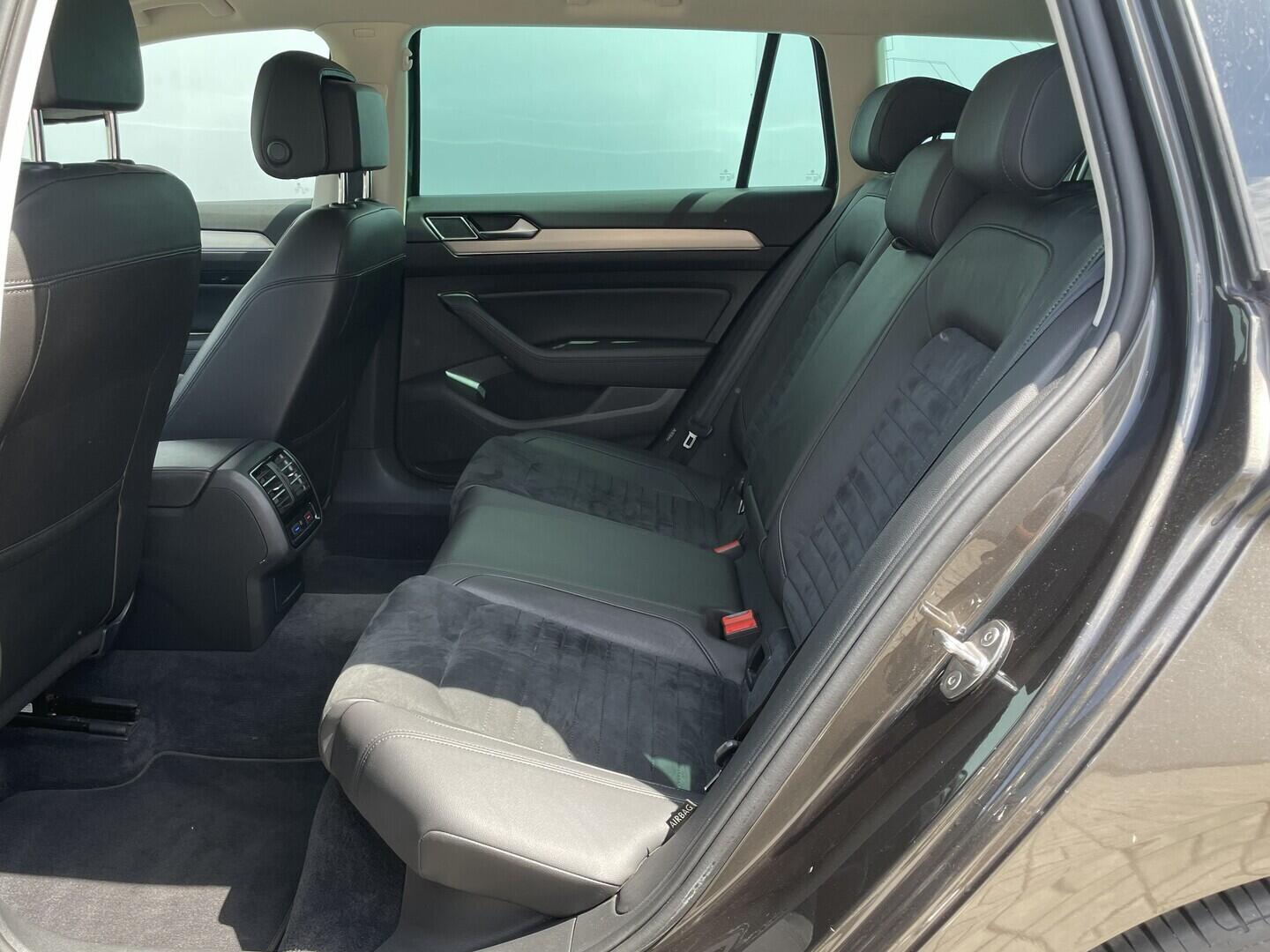 O119V07309_30.webp_PASSAT  2.0 TDI 110 kW automat