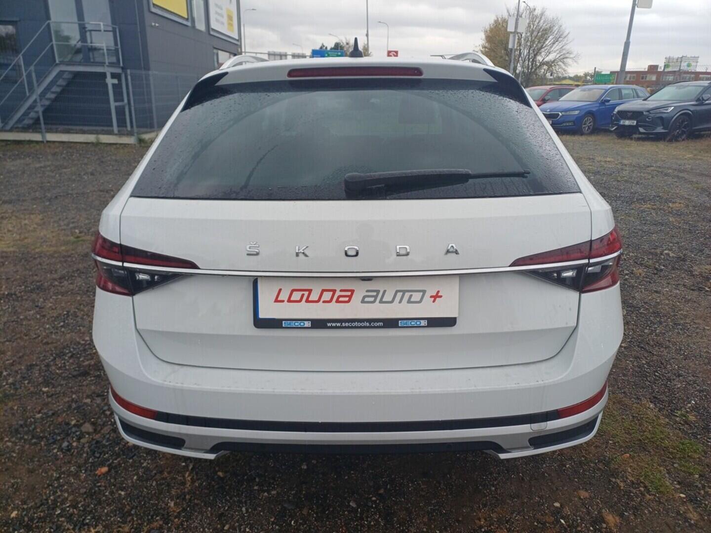 O199V00441_17.webp_SUPERB Scout 2.0 TDI 140 kW automat, DPH