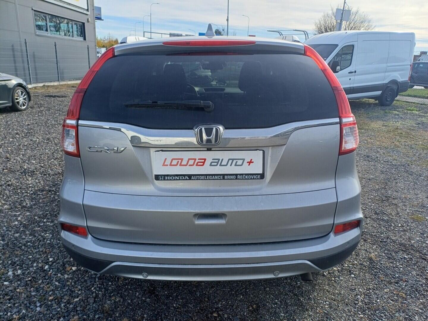 O199V00442_17.webp_CRV Elegance Plus 2.0 i-VTEC 114 kW manuál