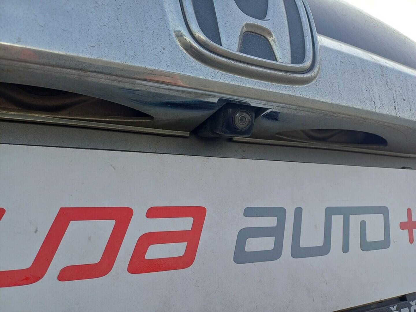 O199V00442_32.webp_CRV Elegance Plus 2.0 i-VTEC 114 kW manuál