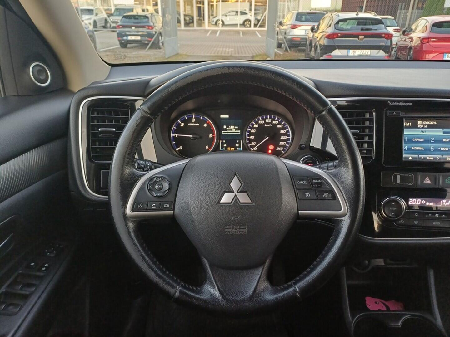 O199V00443_22.webp_OUTLANDER  2.3 Di-D 110 kW manuál, DPH