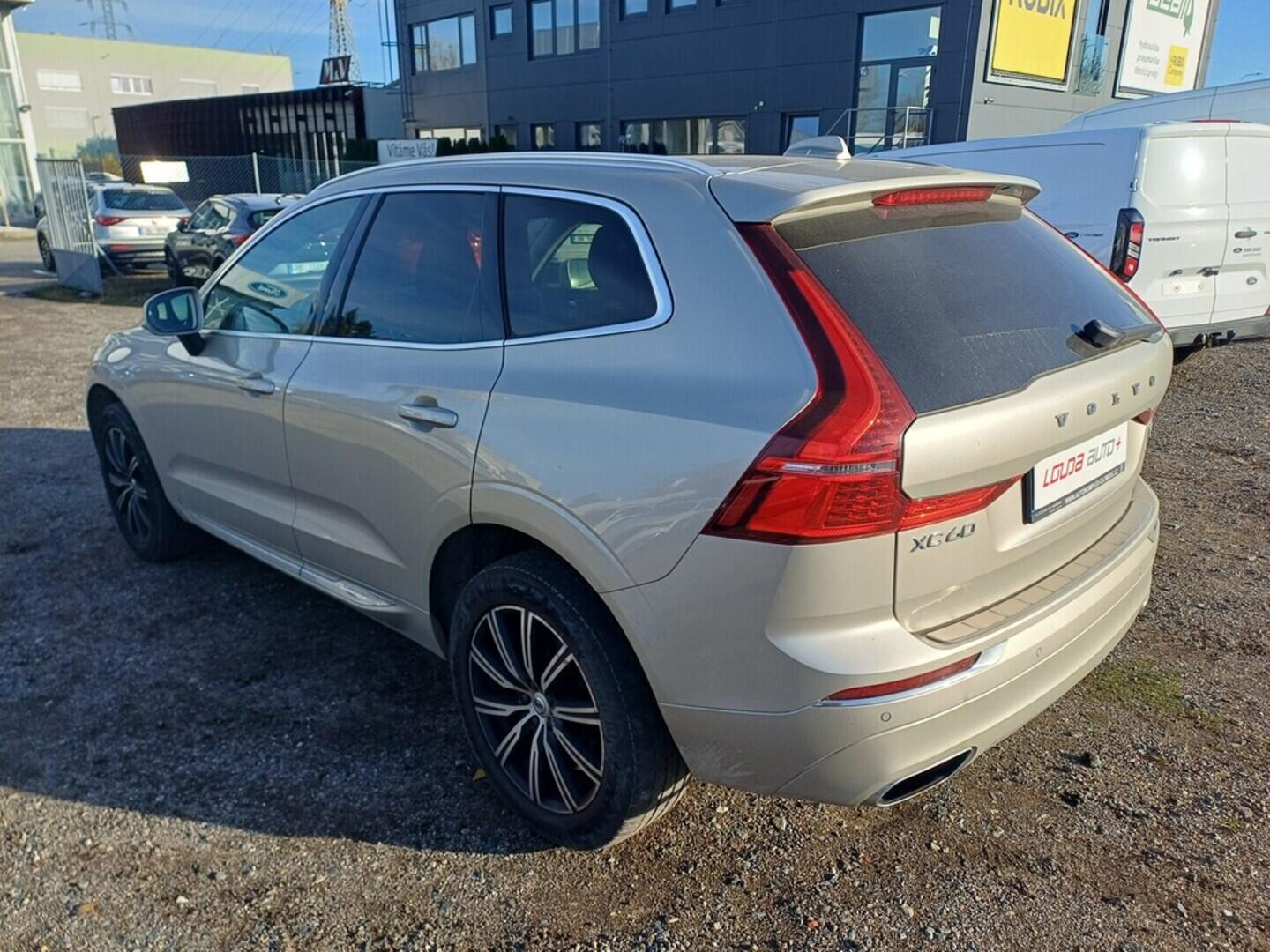 O199V00444_15.webp_XC60 Inscription 2.0 T5 184 kW automat, DPH