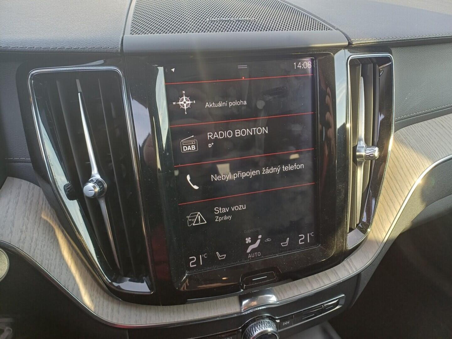 O199V00444_24.webp_XC60 Inscription 2.0 T5 184 kW automat, DPH