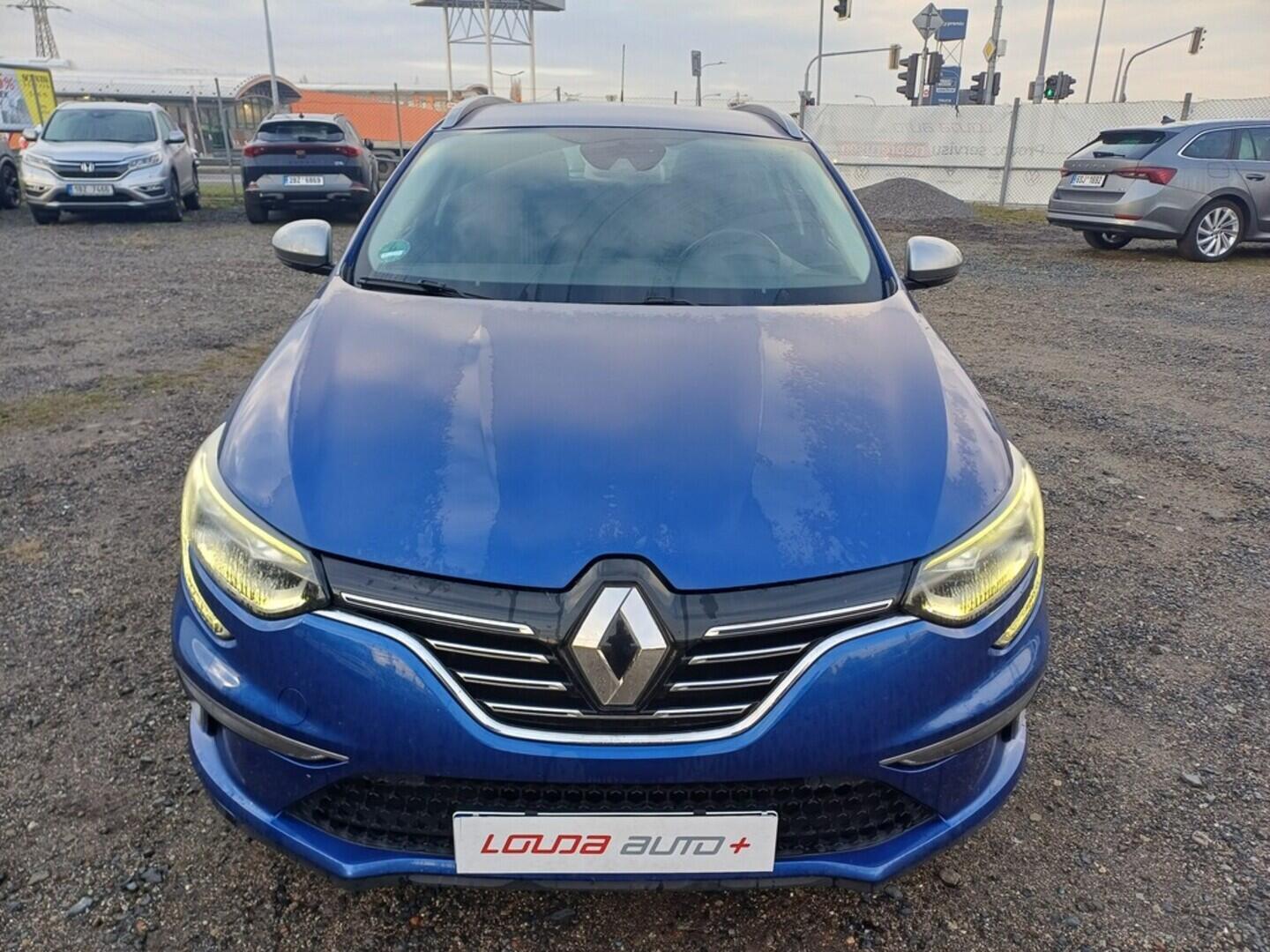 O199V00446_13.webp_MÉGANE GT line 1.2 TSI 74 kW manuál