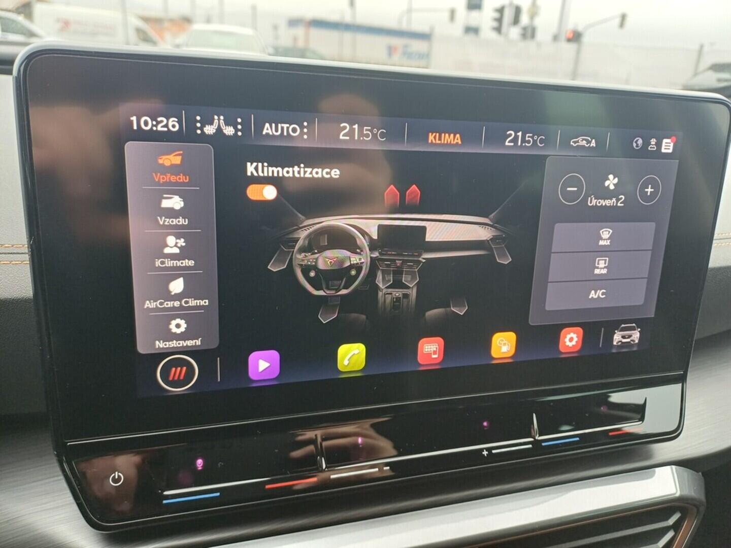 O199V00448_25.webp_FORMENTOR  1.5 TSI 110 kW manuál, DPH